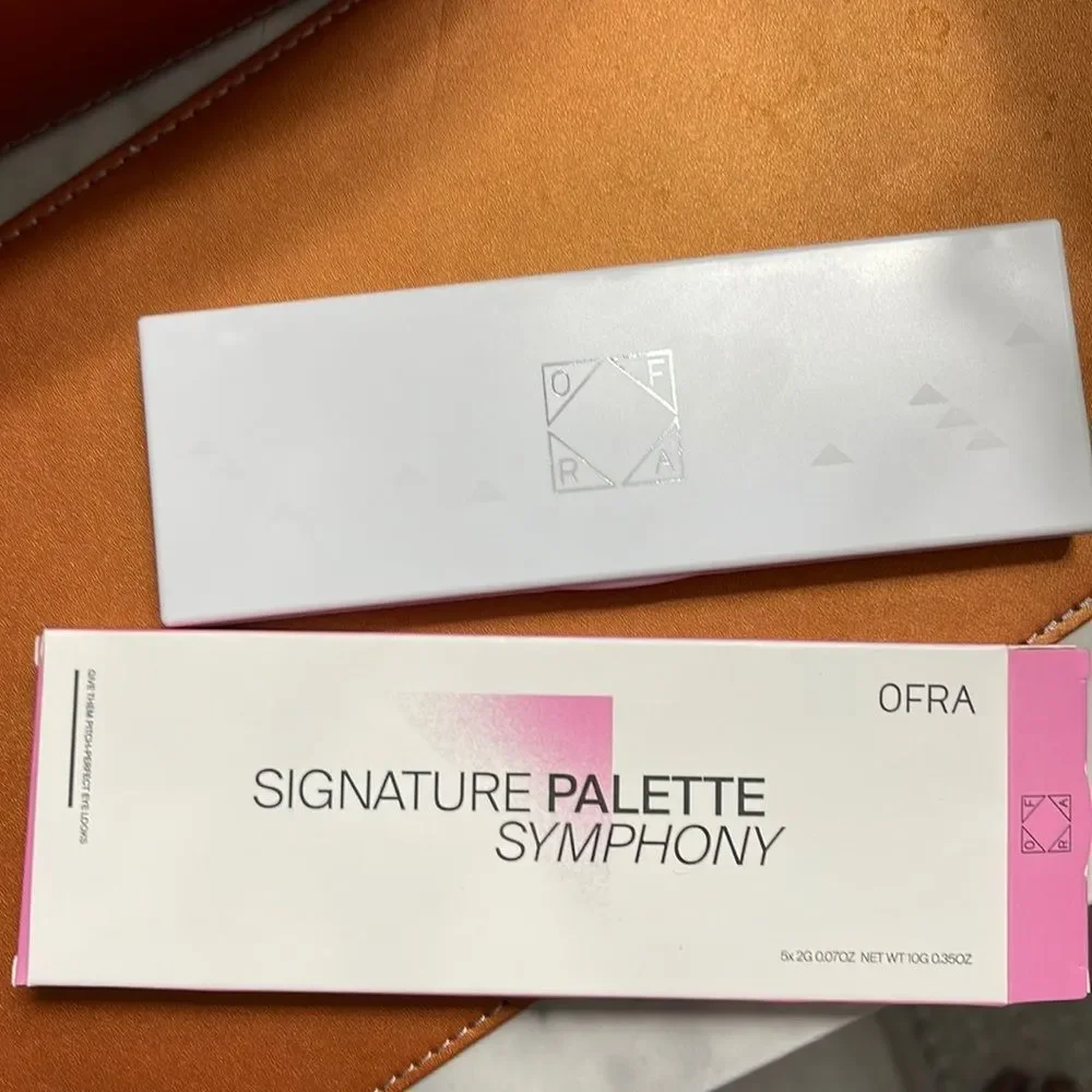 BNIB Ofra Cosmetics | Signature Palette - Symphony